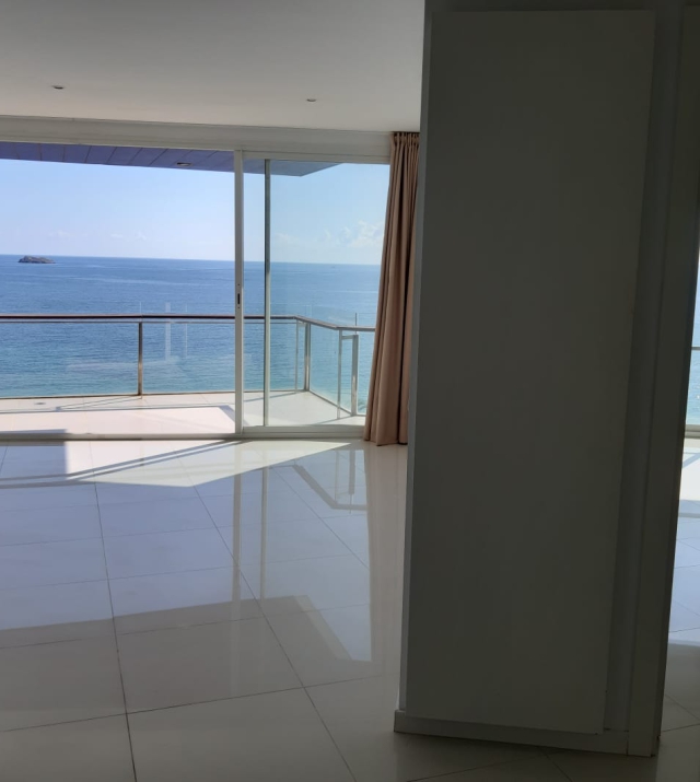 resa estates apartment seaviews beach ibiza 2022 for sale living room empty.jpg